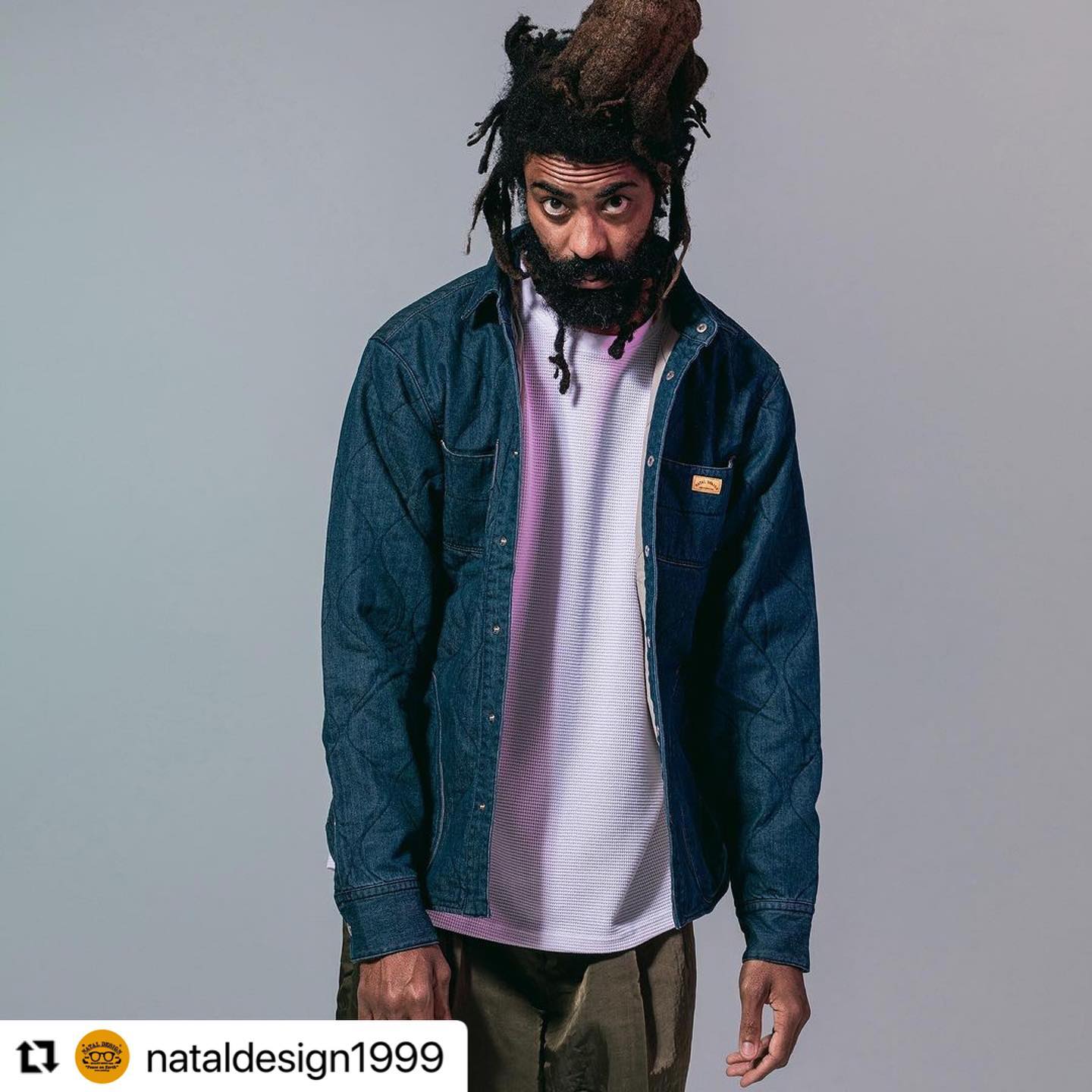 #Repost @nataldesign1999 with @make_repost・・・...お取扱ディーラー様のご案内NATAL DESIGNでも大人気定番の「QUILTED SHIRTS 4」本日よりディーラー様に発送が開始されました！オンラインは準備が整い次第アップさせていただきます。今回こちらの商品をお取り扱いいただける店舗様はBROWN FLOOR（北海道）@brownfloorhokkaido MAMBO（山口）@mambo_grandly SUNDAY MOUNTAIN（福井）@sundaymountain STOVE HOUSE（長野）@stovehouse.woodstove ANOTHER FLOW（韓国）@another_flow_ Garret（青森）@garret_hirosaki FUNCTION JUNCTION（東京）@fjshibuya LOOP（岐阜）@loop4460 WONCLO（愛知）@wonclo FILTER017@filter017 になります。＊国内のディーラー様には本日の発送となりますので、お届けが完了していない商品になります。販売開始日や取り扱いサイズやカラーにつきましては各ディーラー様までお問い合わせくださいませ。宜しくお願い致します！※SCATTER BRAINにも入荷予定です。#nataldesign #shirts#quiltedshirts #restock️お待ちしております️#ストーブハウス原村 #八ヶ岳の薪ストーブ専門店 #山の暮らしのお手伝い #火のある暮らしのご提案 #原村 #富士見 #蓼科 #八ヶ岳